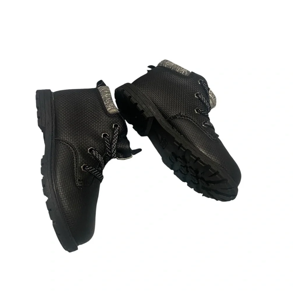 OshKosh B'gosh Black boots NWT